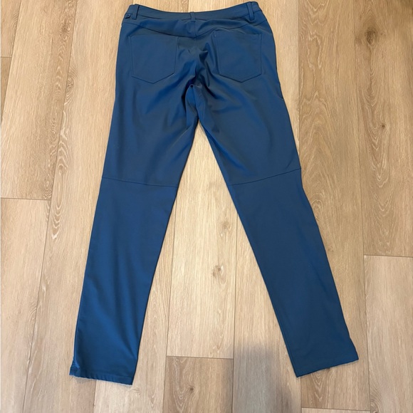 lululemon athletica ABC classic 5 pocket pant - Picture 2 of 3